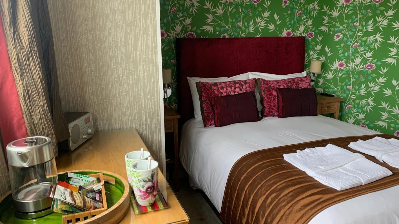 סנט דייוידס Ramsey House - Luxury Licensed B&B - Parking And Guest Lounge מראה חיצוני תמונה